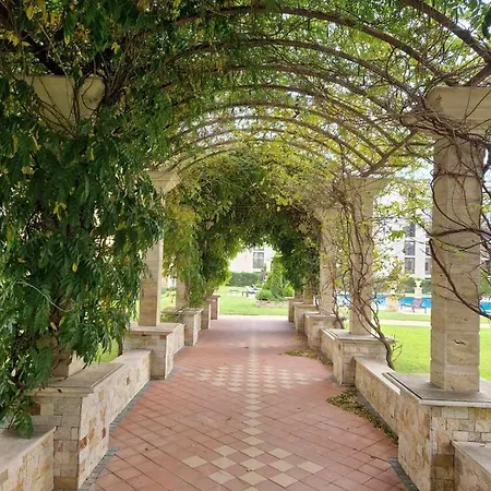 Sensation 2 Apartman Szent Konstantin és Elena