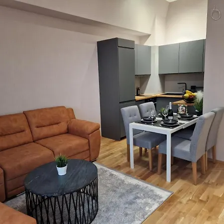 Apartament Sensation 2 *