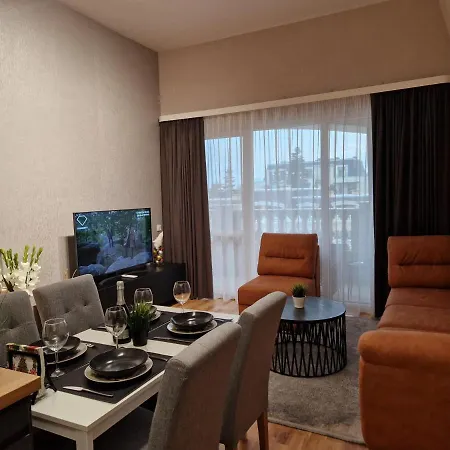 Apartamento Sensation 2 *